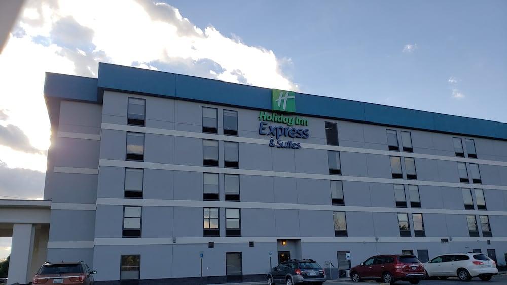 Holiday Inn Express Hotel & Suites Pigeon Forge By Ihg Exterior photo